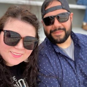 Meet your Posher, Cameron